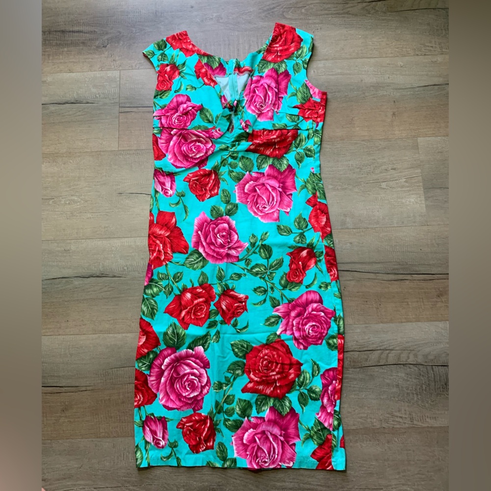Bernie Dexter Red and Pink Rose Wiggle Dress XL